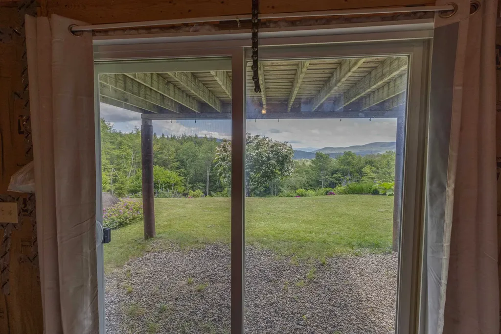 226 Hobart Hill Road Hebron NH 03241