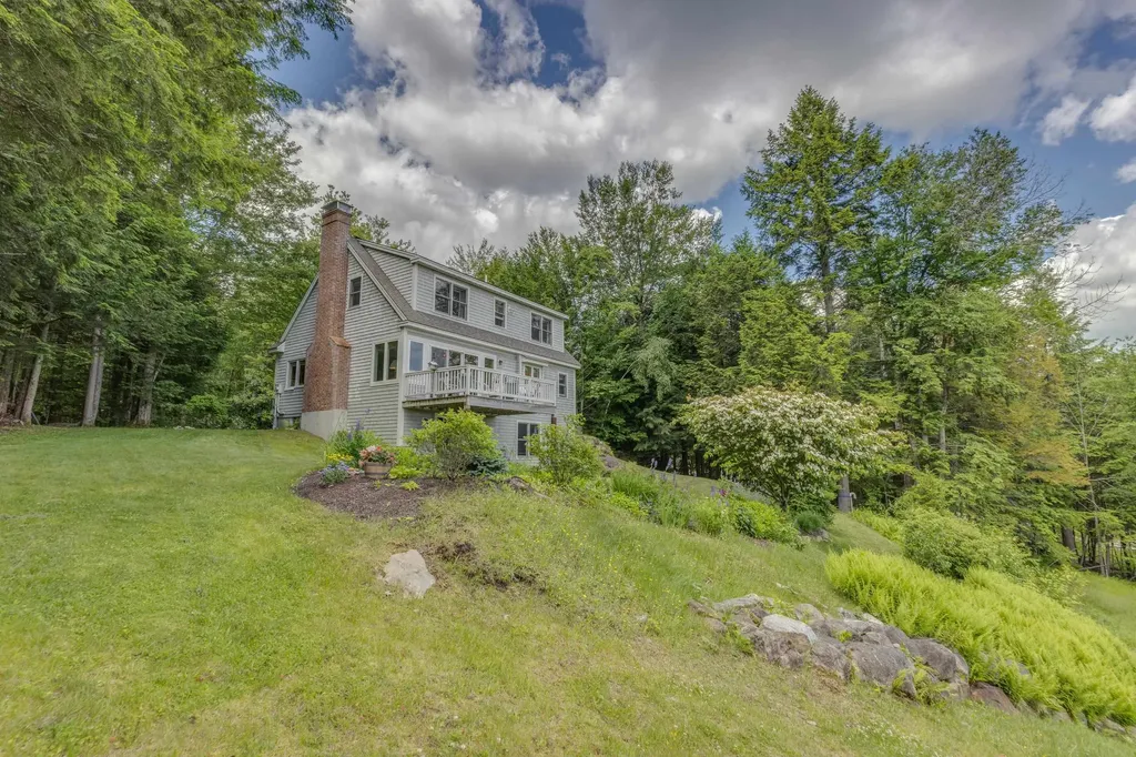 226 Hobart Hill Road Hebron NH 03241