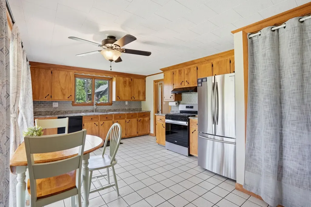 94 Indian Stream Road Pittsburg NH 03592