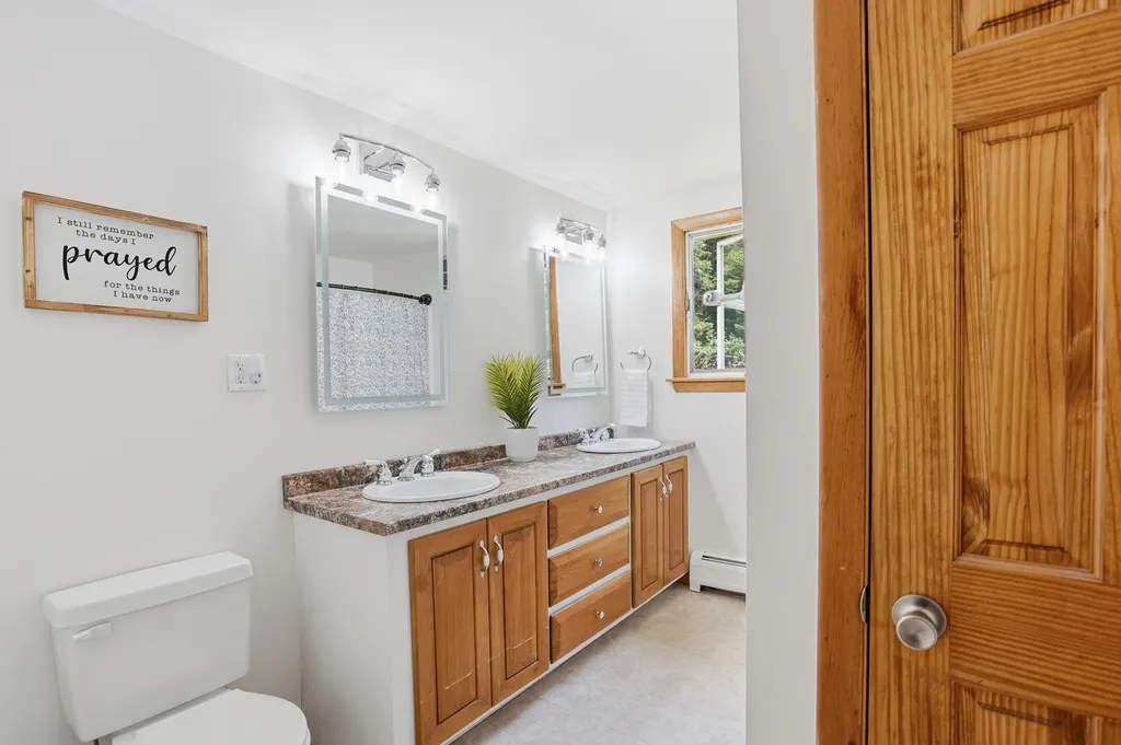 94 Indian Stream Road Pittsburg NH 03592