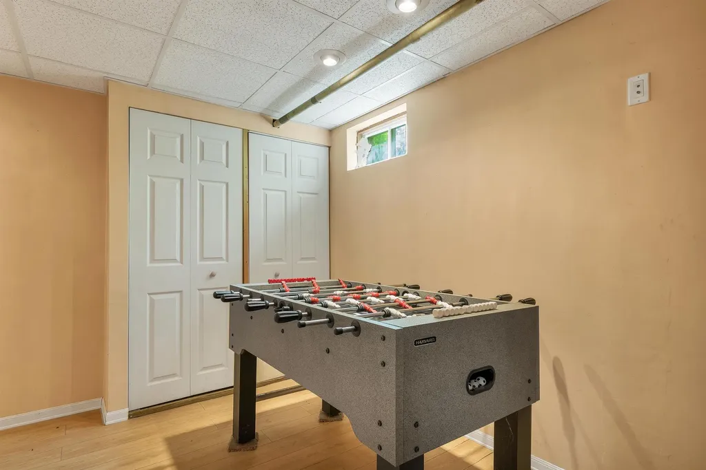 21 Spruce Street Laconia NH 03246