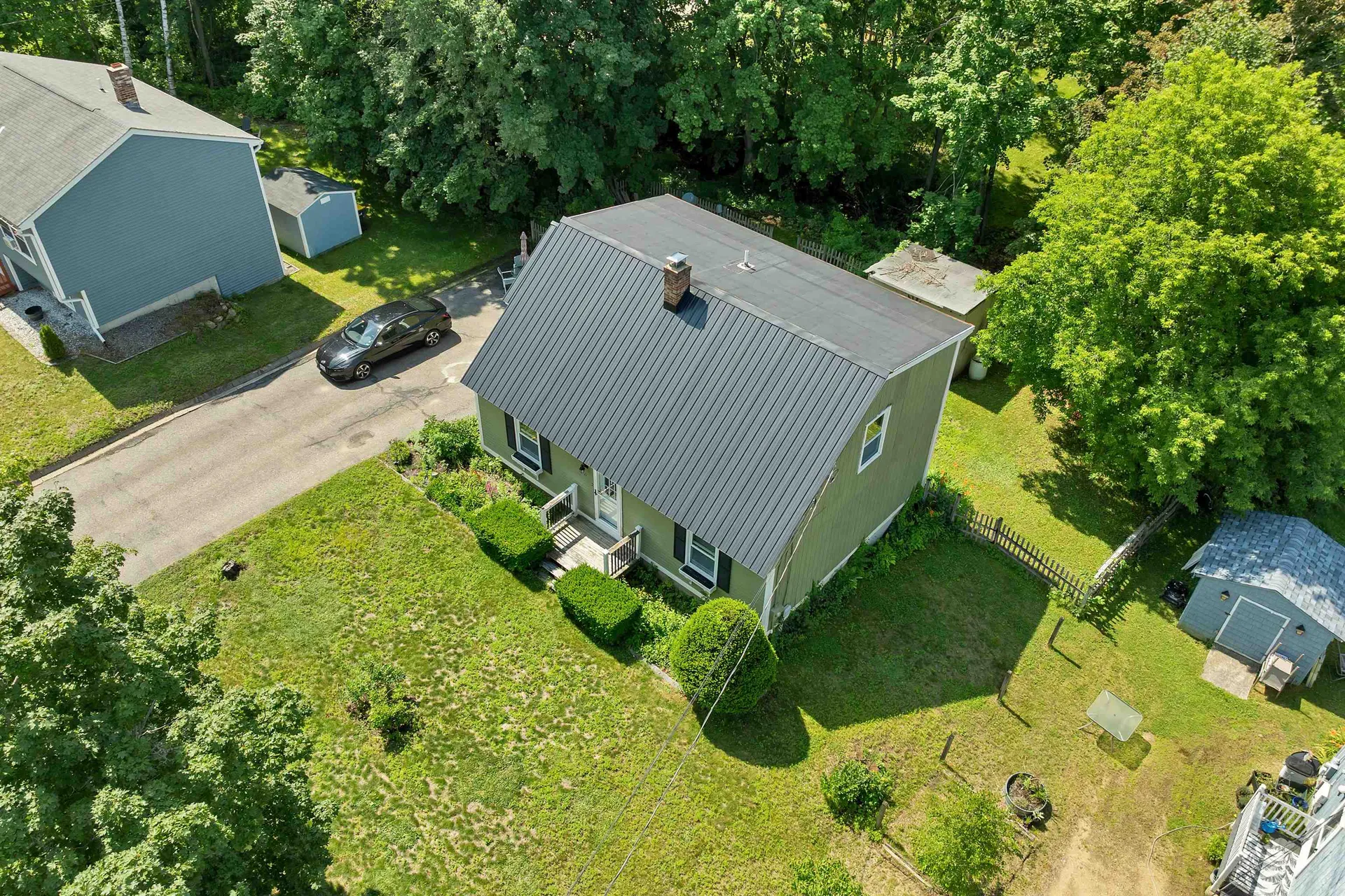 21 Spruce Street Laconia NH 03246