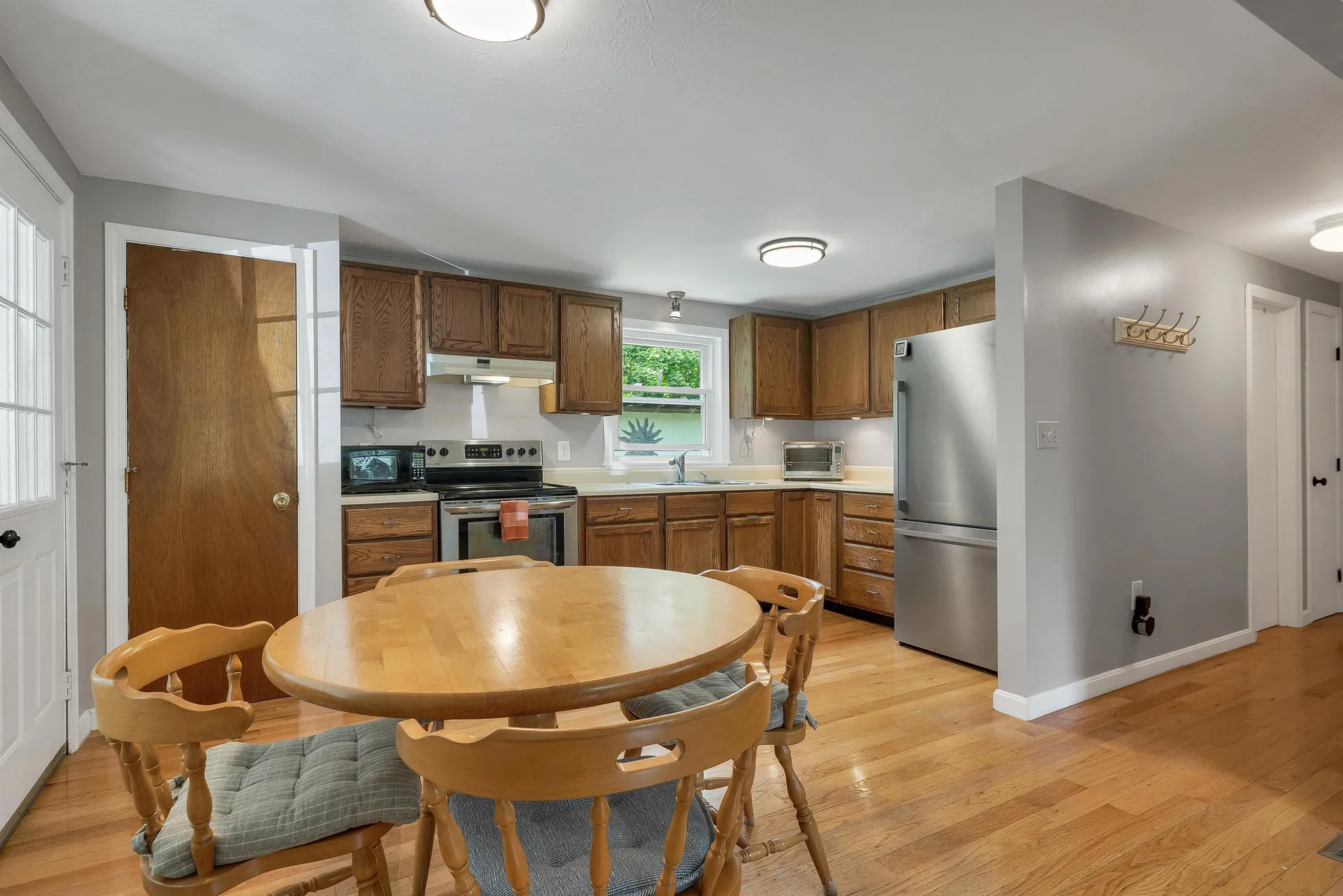 21 Spruce Street Laconia NH 03246