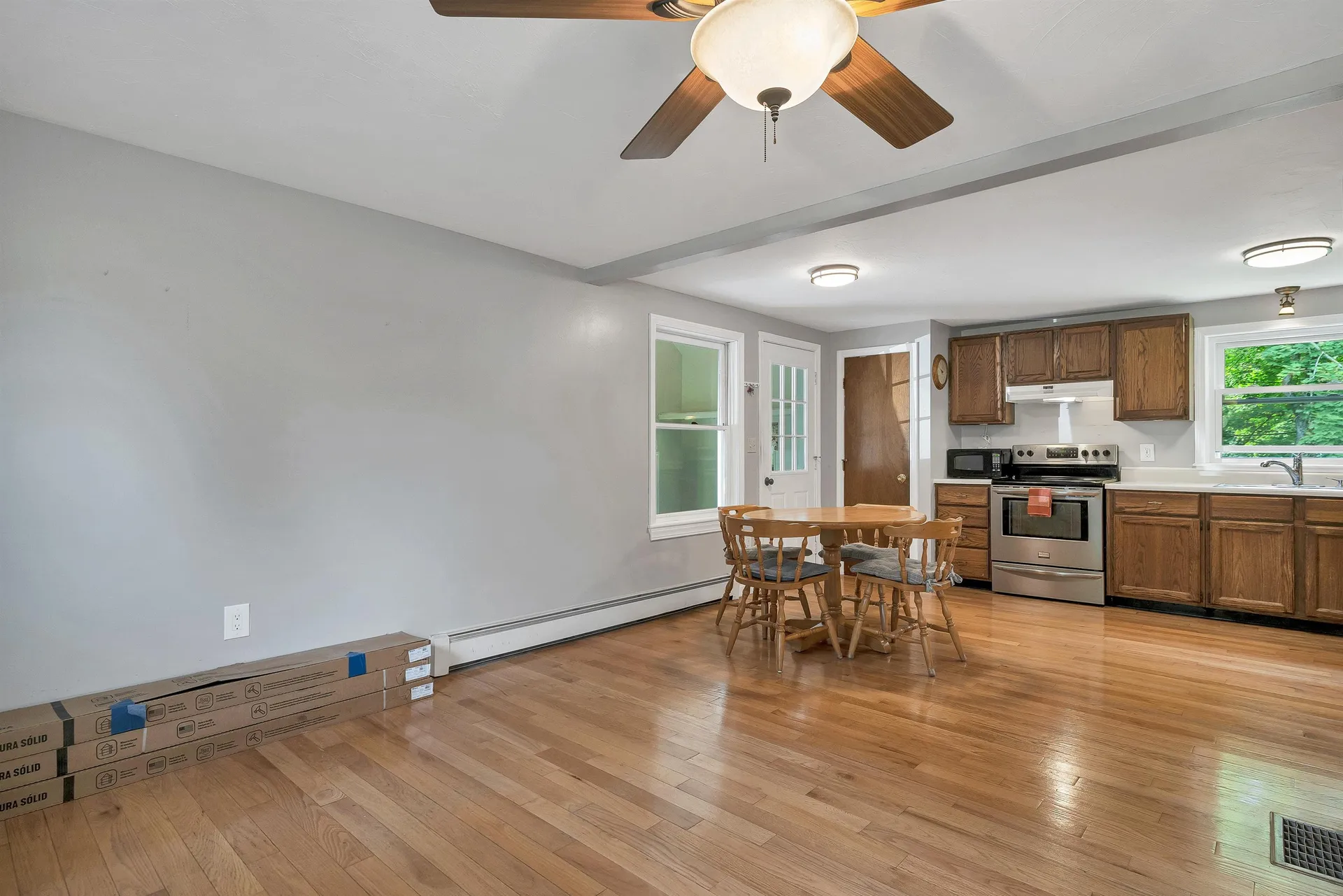 21 Spruce Street Laconia NH 03246