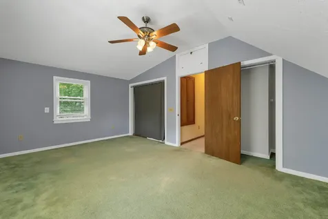 21 Spruce Street Laconia NH 03246