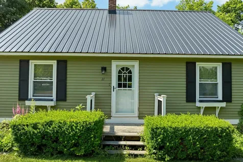 21 Spruce Street Laconia NH 03246