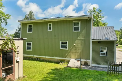 21 Spruce Street Laconia NH 03246