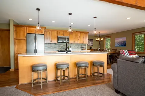95 Hemlock Drive Londonderry VT 05343