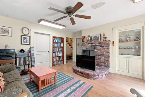 386 Pembroke Street Pembroke NH 03275