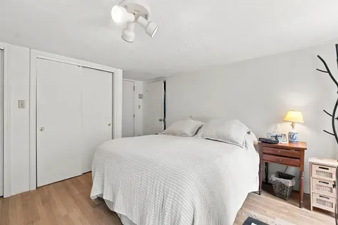 386 Pembroke Street Pembroke NH 03275