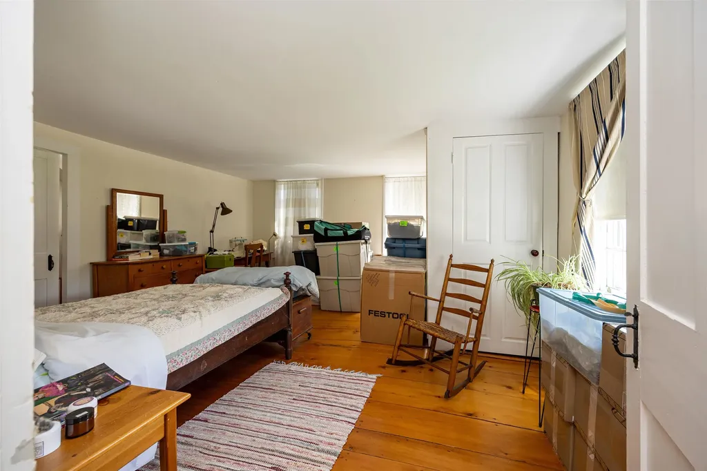 535 Oxbow Road Newbury VT 05051