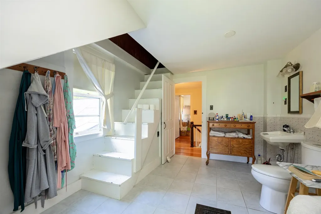 535 Oxbow Road Newbury VT 05051