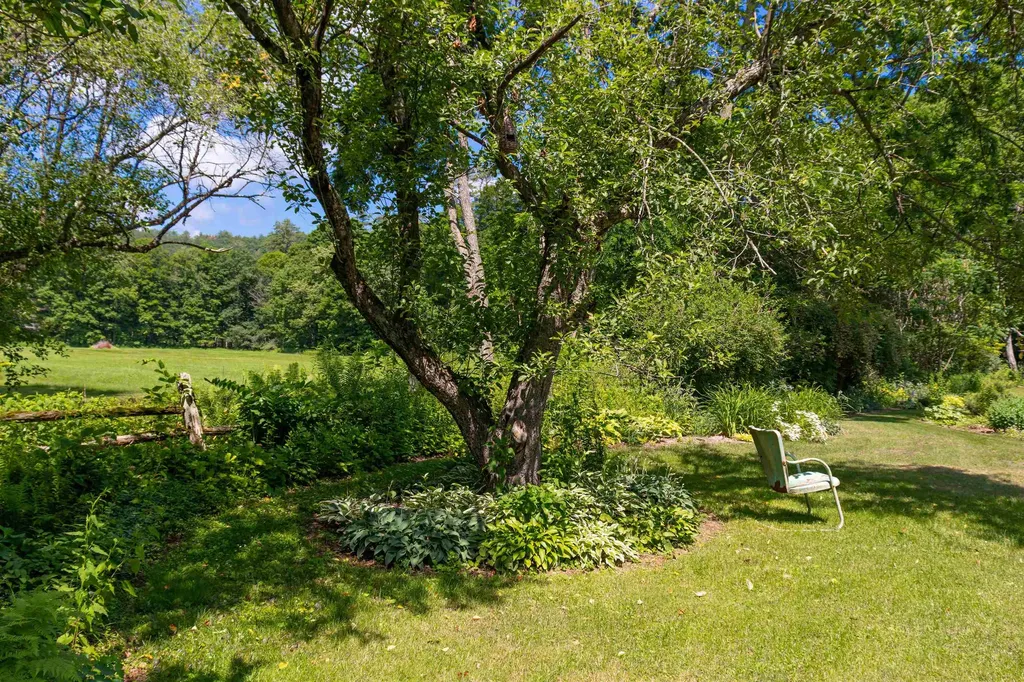 535 Oxbow Road Newbury VT 05051
