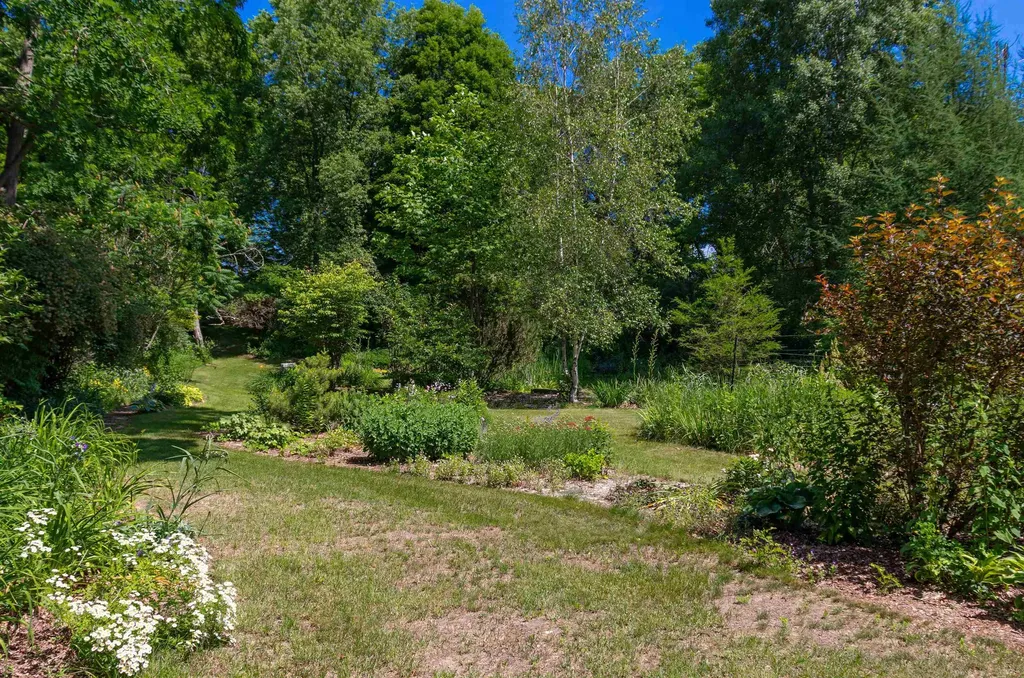 535 Oxbow Road Newbury VT 05051