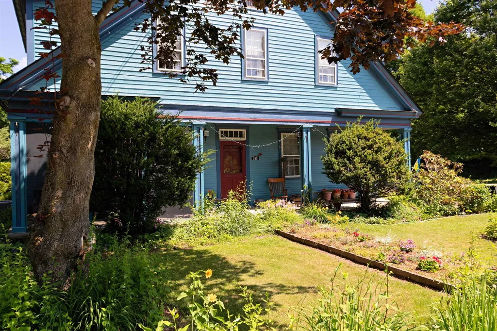 535 Oxbow Road Newbury VT 05051