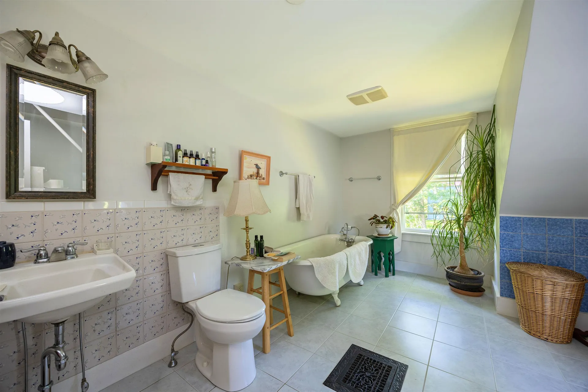 535 Oxbow Road Newbury VT 05051