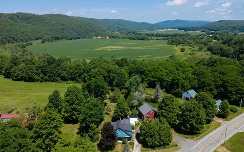 535 Oxbow Road Newbury VT 05051