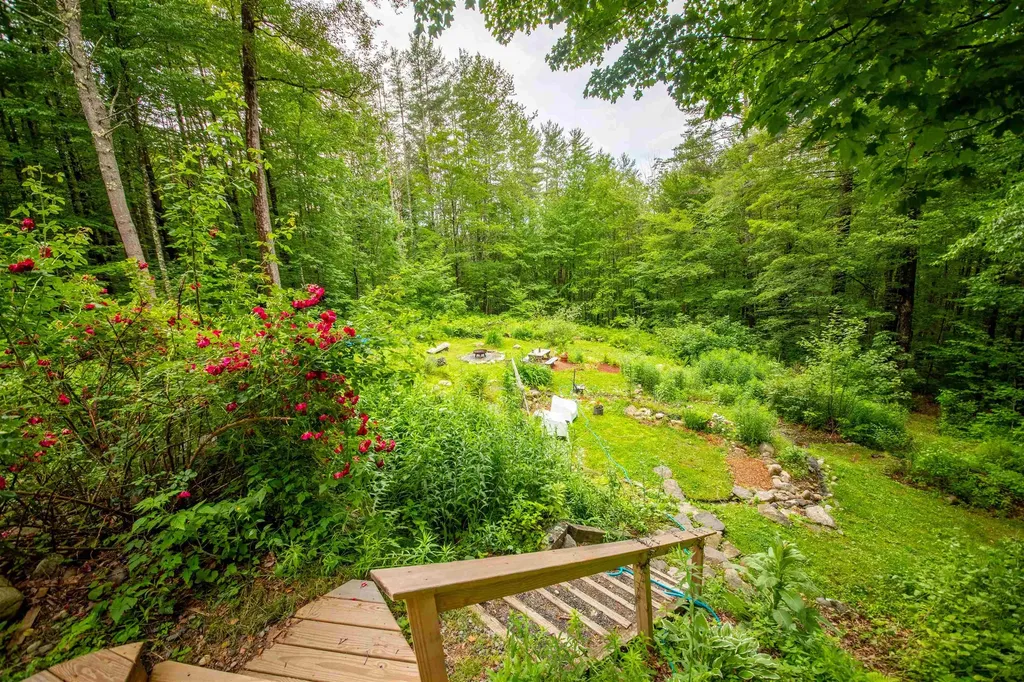 239 Harwood Place Townshend VT 05353