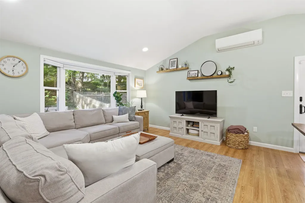 65 Londonderry Road Windham NH 03087