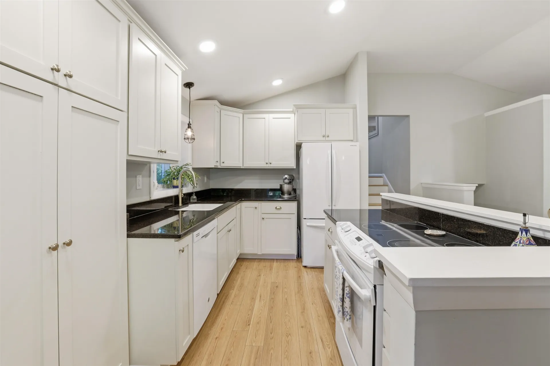 65 Londonderry Street Windham NH 03053
