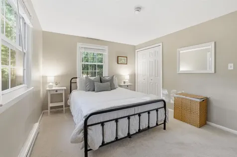 65 Londonderry Street Windham NH 03053