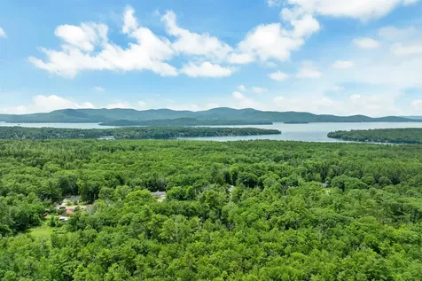 79 Waumbeck Road Wolfeboro NH 03894
