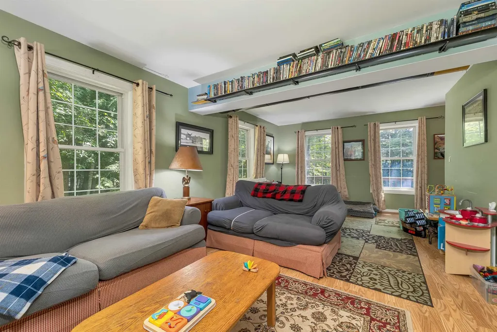 5 Downing Drive Woodstock NH 03262