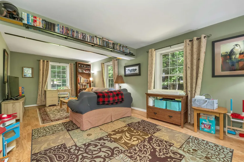 5 Downing Drive Woodstock NH 03262