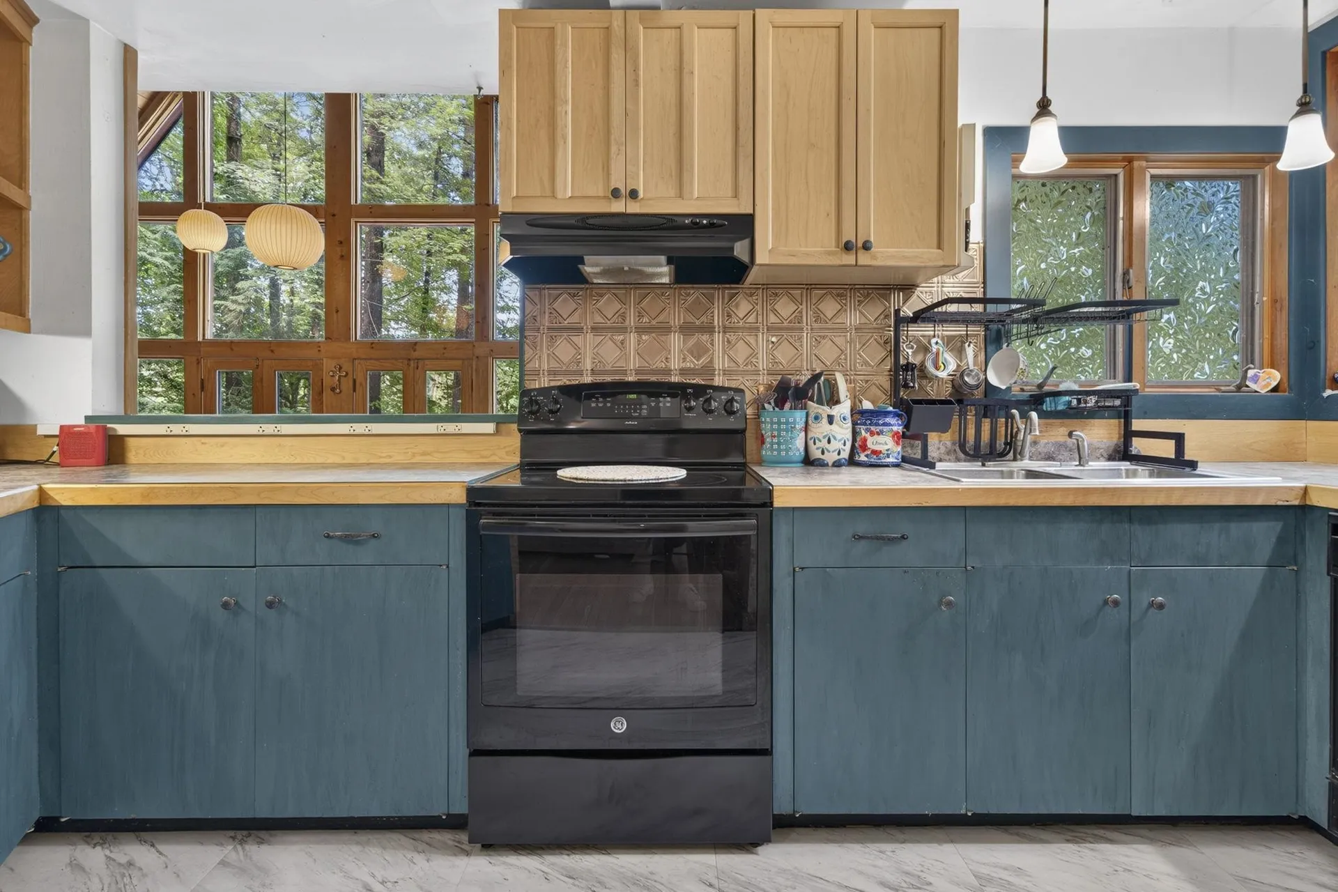 11 Snowshoe Hill Road Claremont NH 03743
