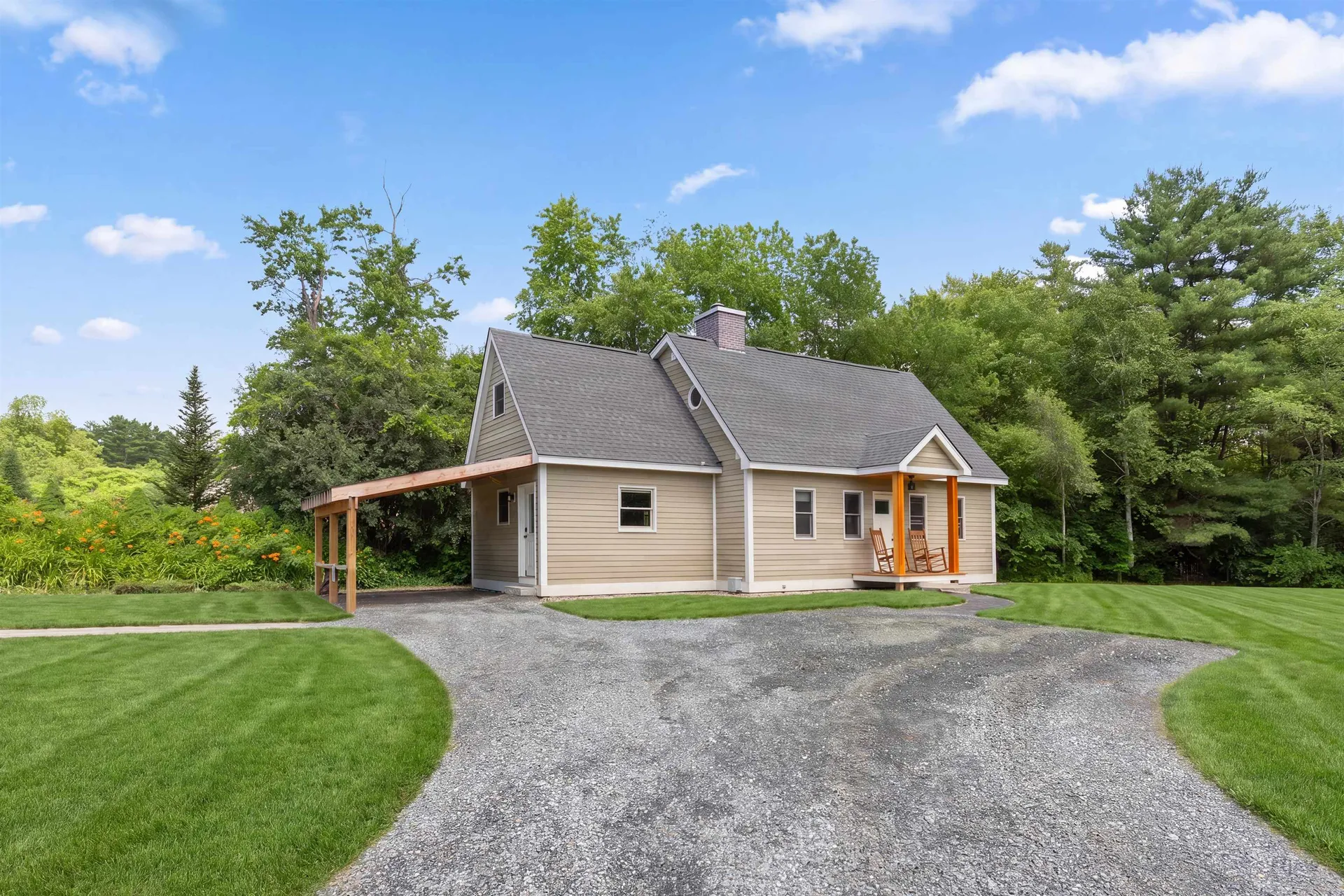 1662 Latham Road Thetford VT 05043
