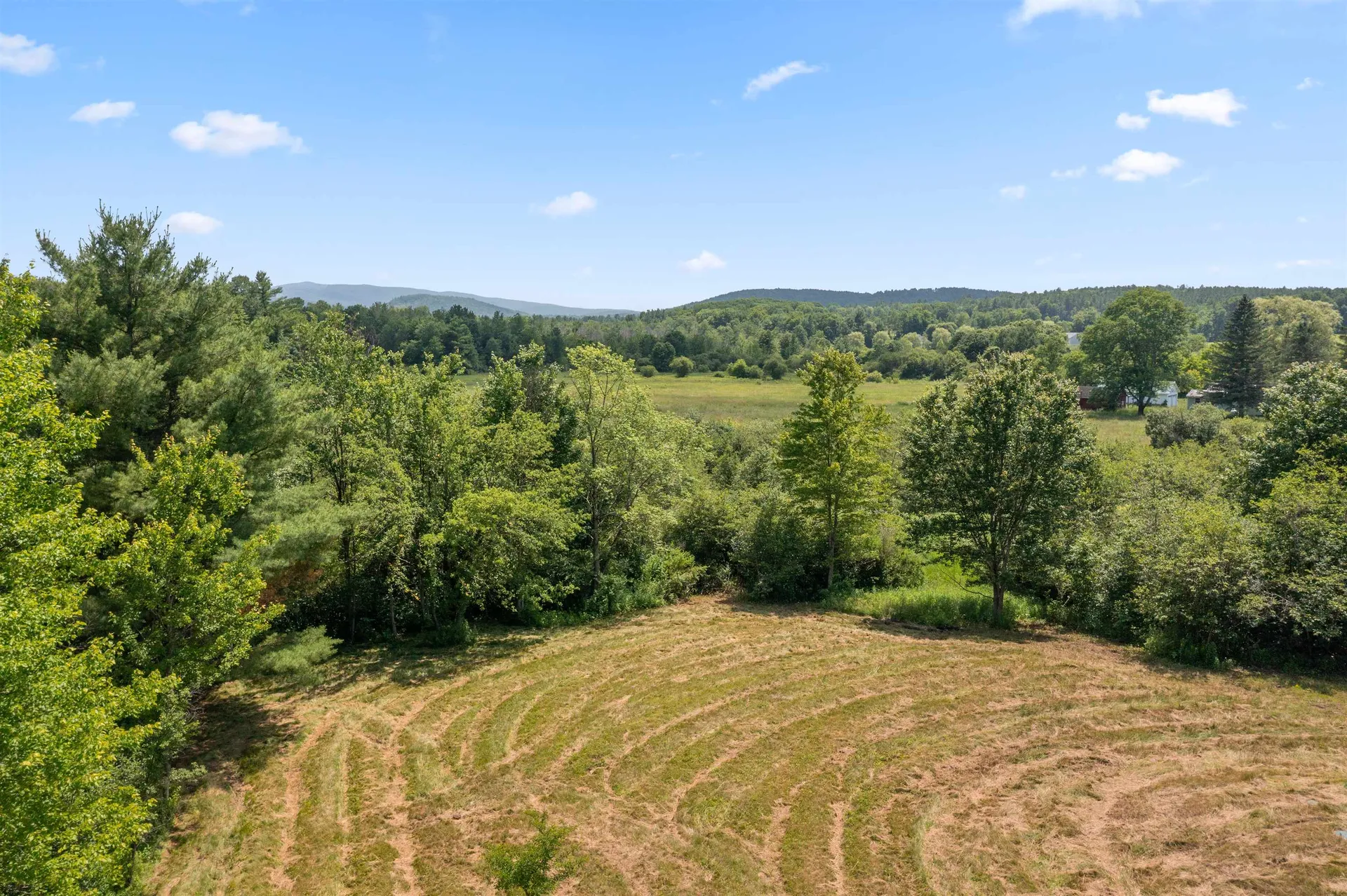1662 Latham Road Thetford VT 05043
