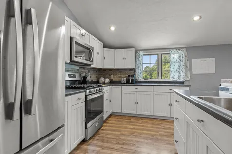 1662 Latham Road Thetford VT 05043