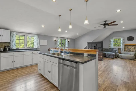 1662 Latham Road Thetford VT 05043