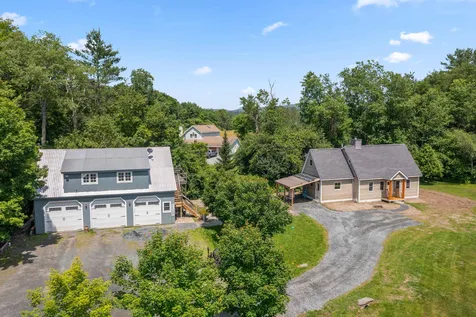 1662 Latham Road Thetford VT 05043
