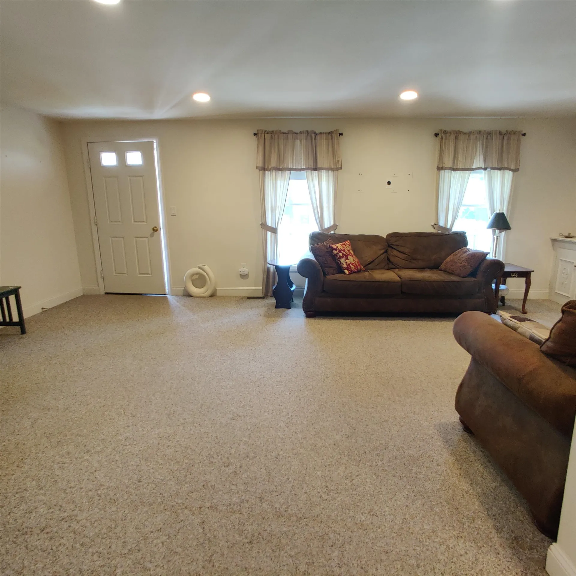 13 Snowdrop Lane Litchfield NH 03052