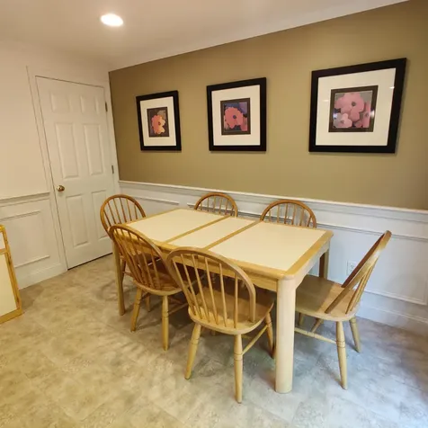 13 Snowdrop Lane Litchfield NH 03052