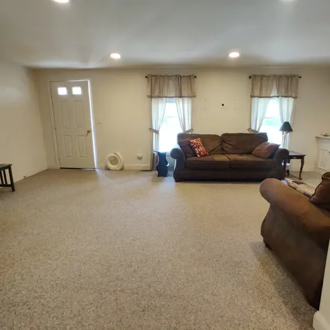 13 Snowdrop Lane Litchfield NH 03052