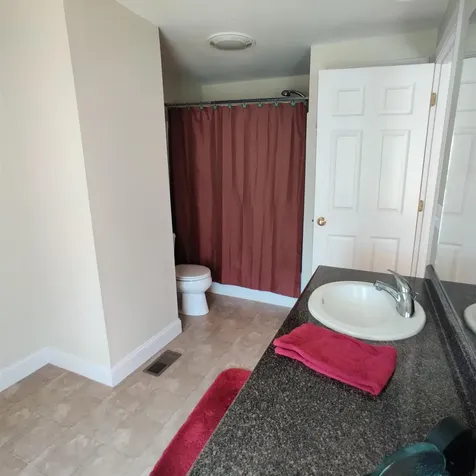 13 Snowdrop Lane Litchfield NH 03052