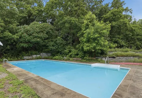 20 Whitehall Road South Hampton NH 03827