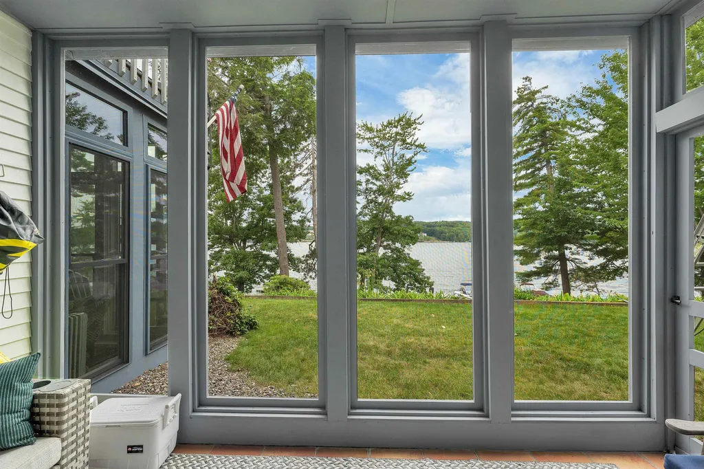 738 Weirs Boulevard Laconia NH 03246