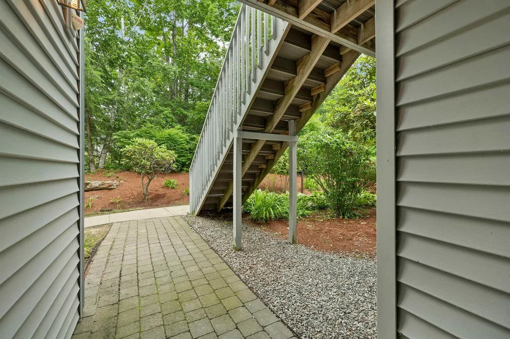 738 Weirs Boulevard Laconia NH 03246