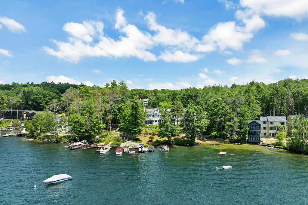 738 Weirs Boulevard Laconia NH 03246