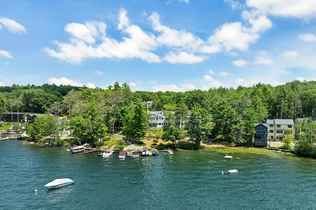 738 Weirs Boulevard Laconia NH 03246