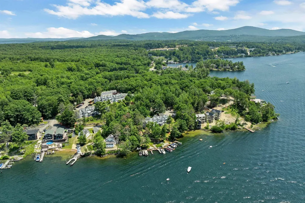 738 Weirs Boulevard Laconia NH 03246