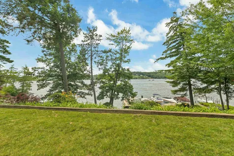 738 Weirs Boulevard Laconia NH 03246