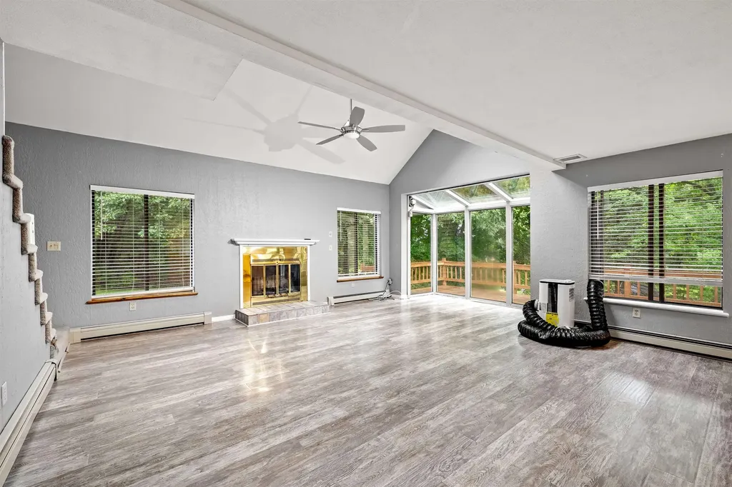 46 Harper Ridge Road Hampstead NH 03826