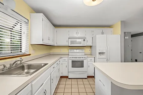 46 Harper Ridge Road Hampstead NH 03826