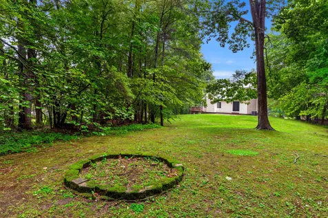 46 Harper Ridge Road Hampstead NH 03826