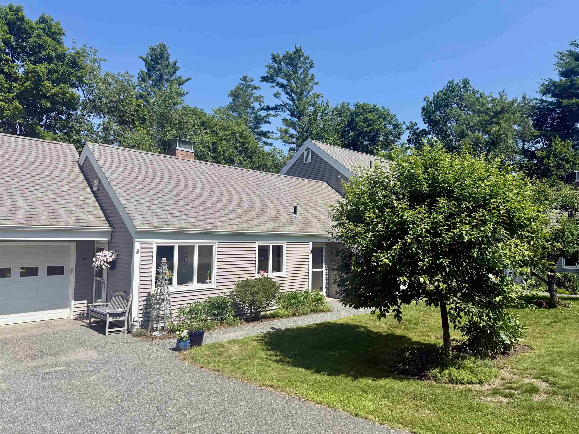 74 Hilltop Place New London NH 03257