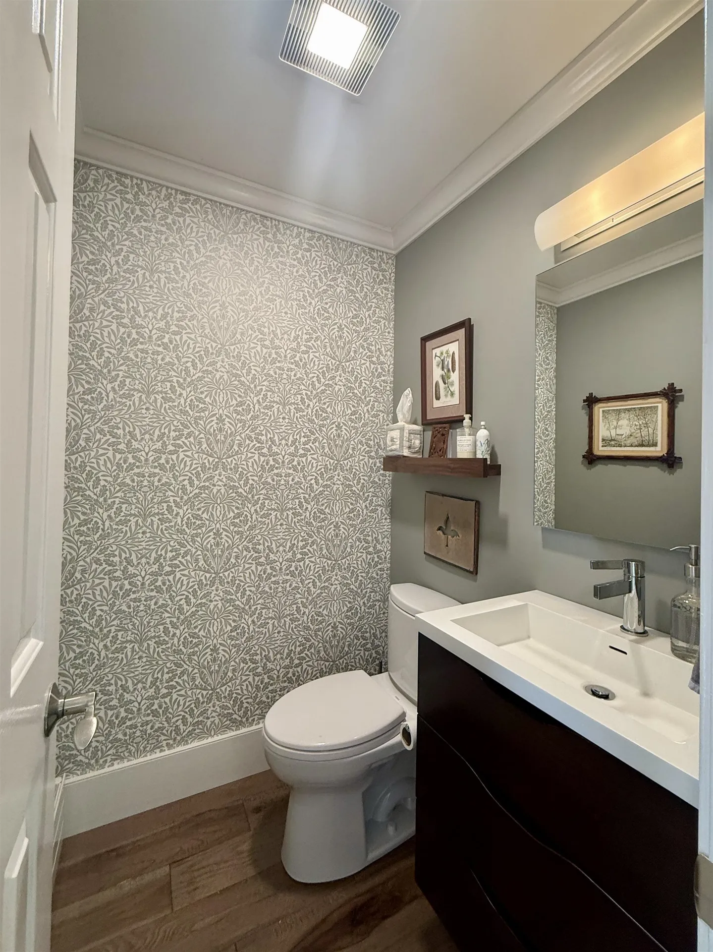 74 Hilltop Place New London NH 03257